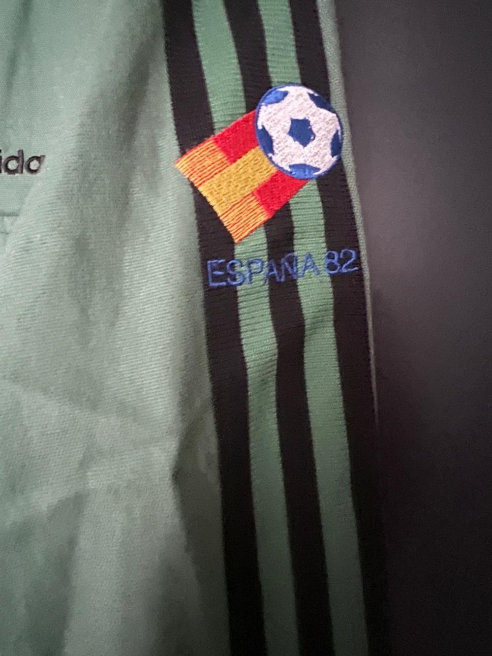 Espana 82 adidas Green Bomber-Style Track Jacket with Black Trim - Picture 3 of 10